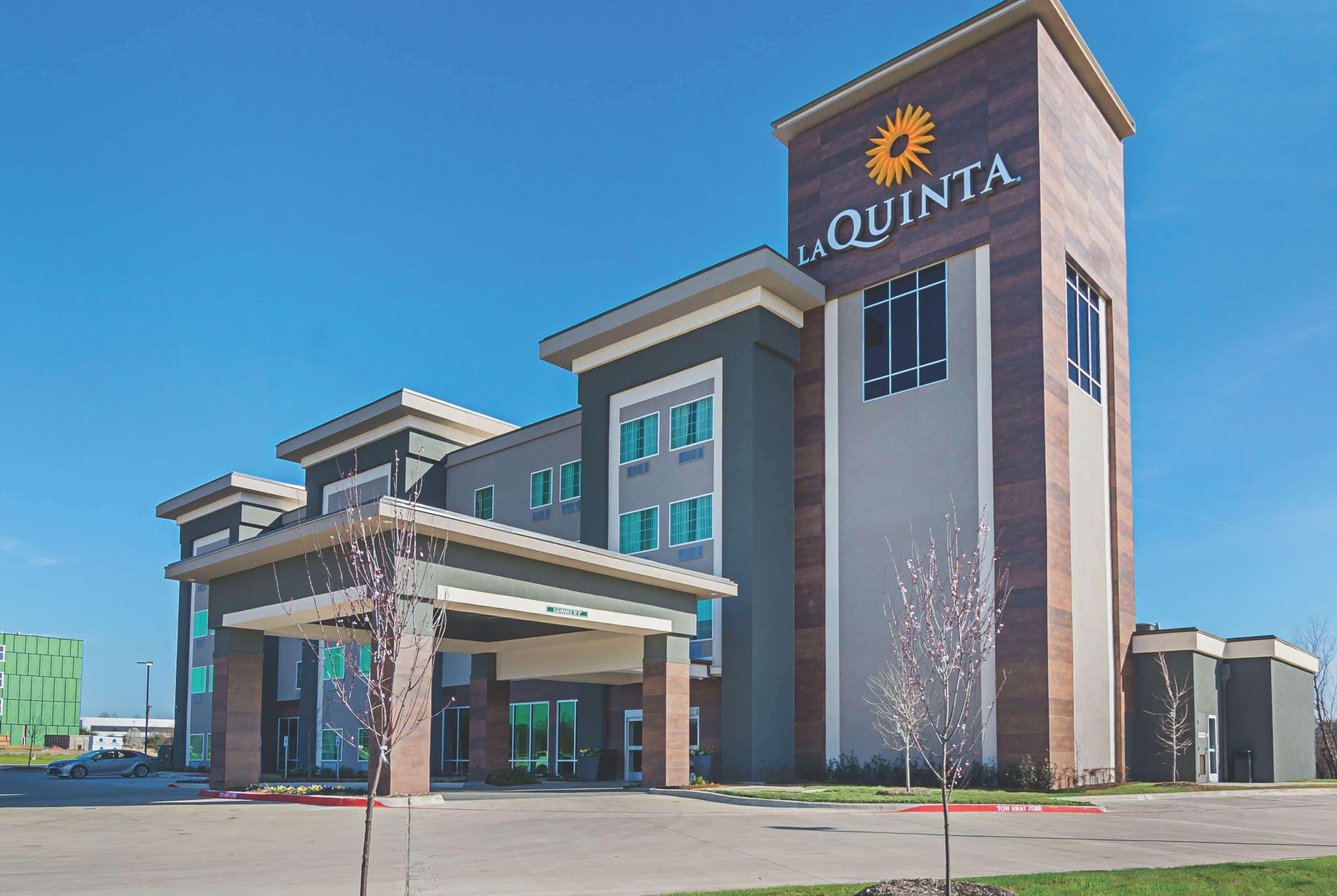 La Quinta By Wyndham Dallas - Wylie Eksteriør billede